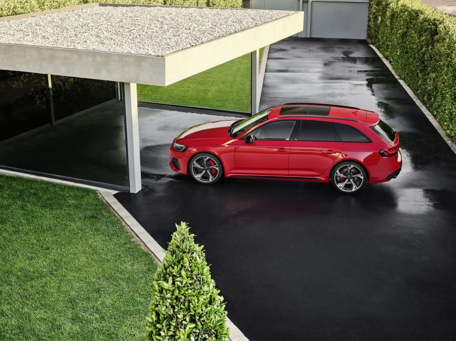 Audi RS4 Avant (B9) 2019 года  (WW) (фото 25 из 67)